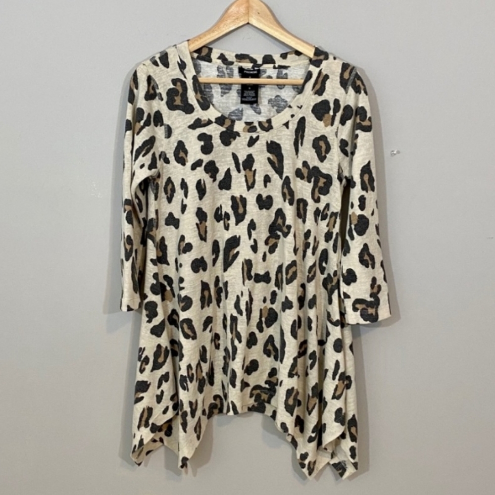Premise Leopard Top